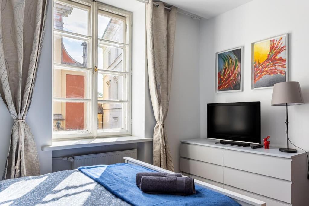 Miodowa 12, Old Town / 200 M From Castle Square Appartement